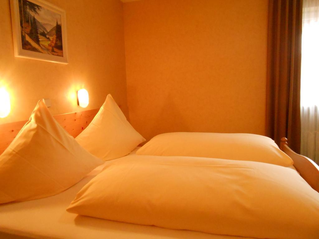 Hotel Landgasthof Schutzen Tengen Pokoj fotografie