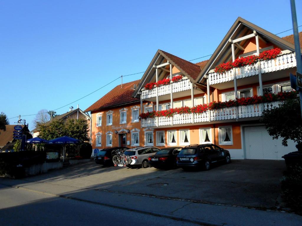 Hotel Landgasthof Schutzen Tengen Exteriér fotografie